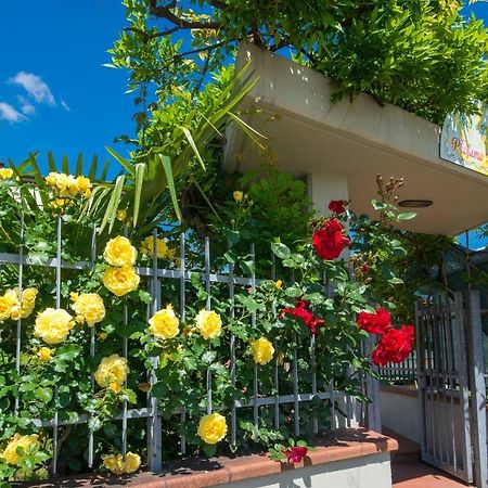 Bed & Breakfast Profumo D'Estate Agliana Dış mekan fotoğraf